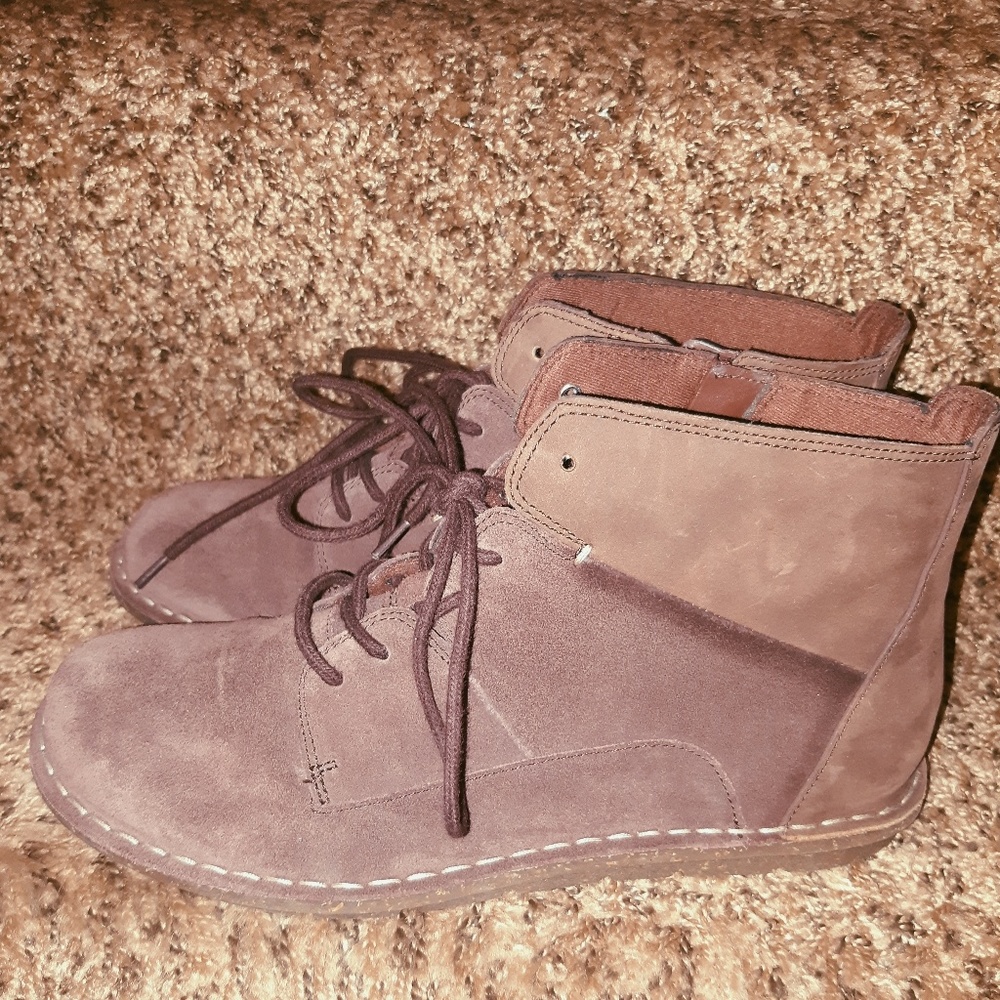 Clark's Collection Women Booties